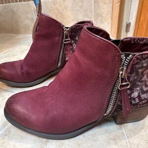 MIZ MOOZ Boots Red Leather Floral Velvet Bangkok  - Size 38 (7.5-8)